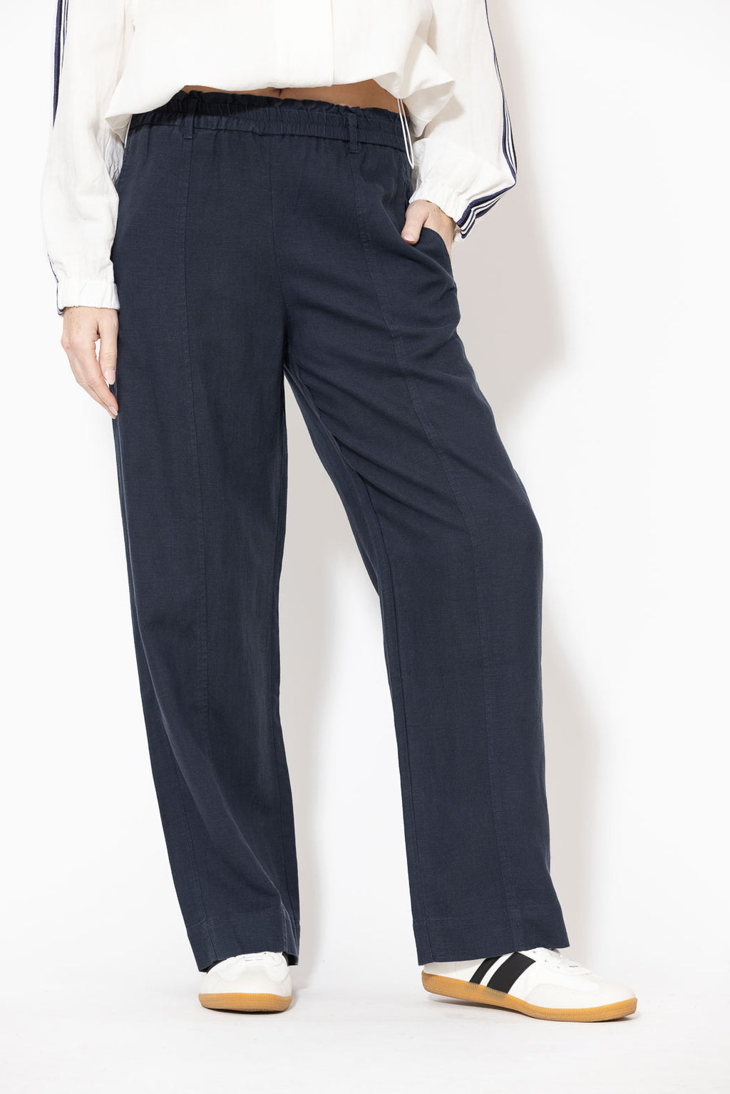 Navy Washed Linen Naples Pant