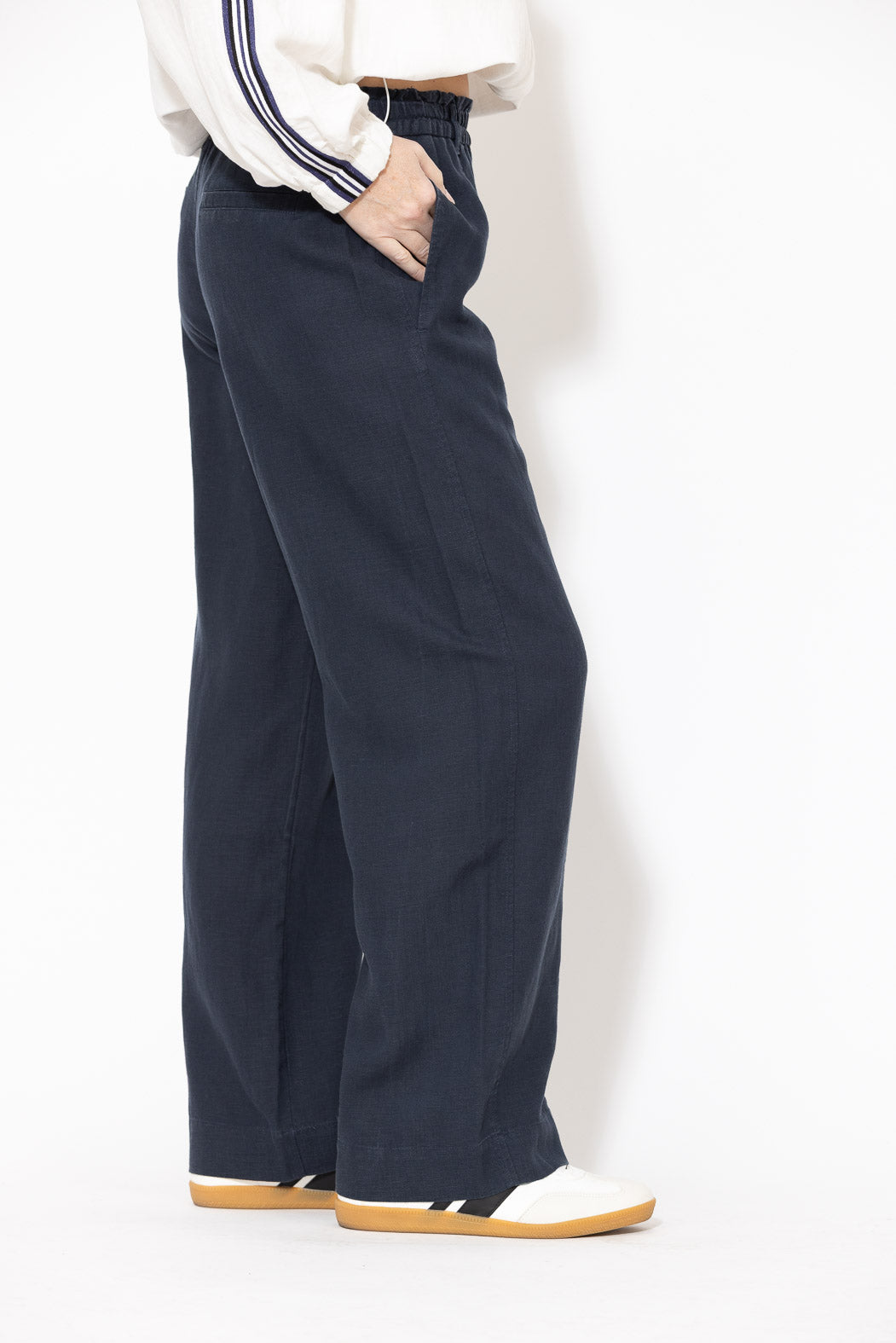 Navy Washed Linen Naples Pant