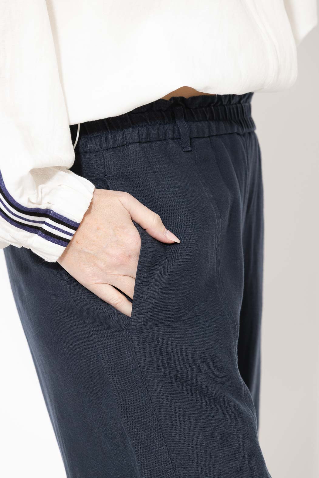 Navy Washed Linen Naples Pant