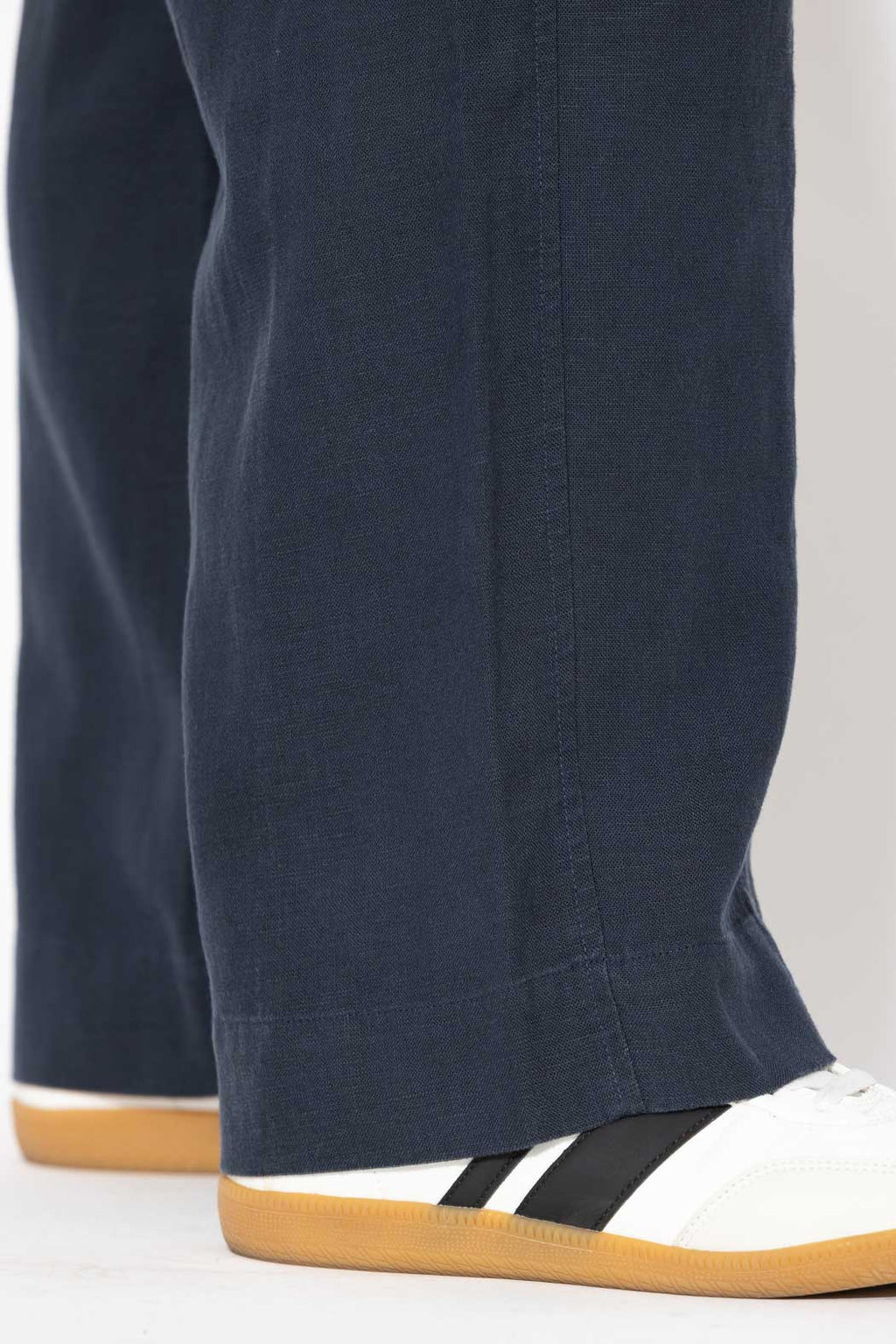 Navy Washed Linen Naples Pant