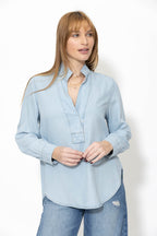 Light Denim Tencel Print Back Blogger Shirt