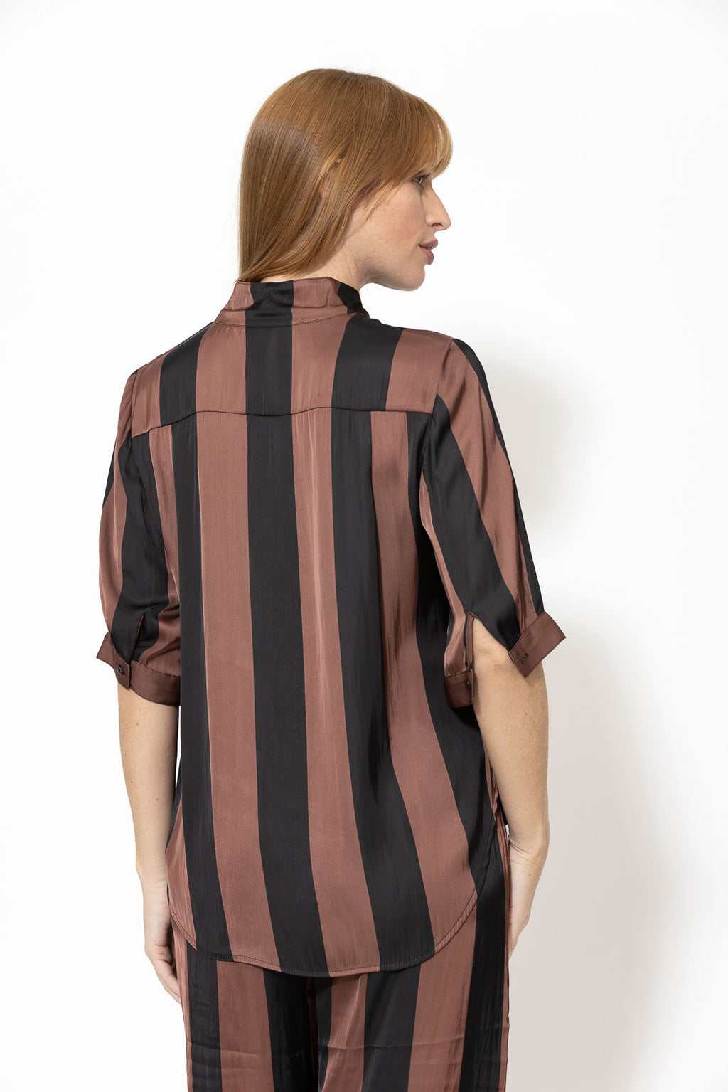 Chocolate Stripe Glow Blogger Shirt