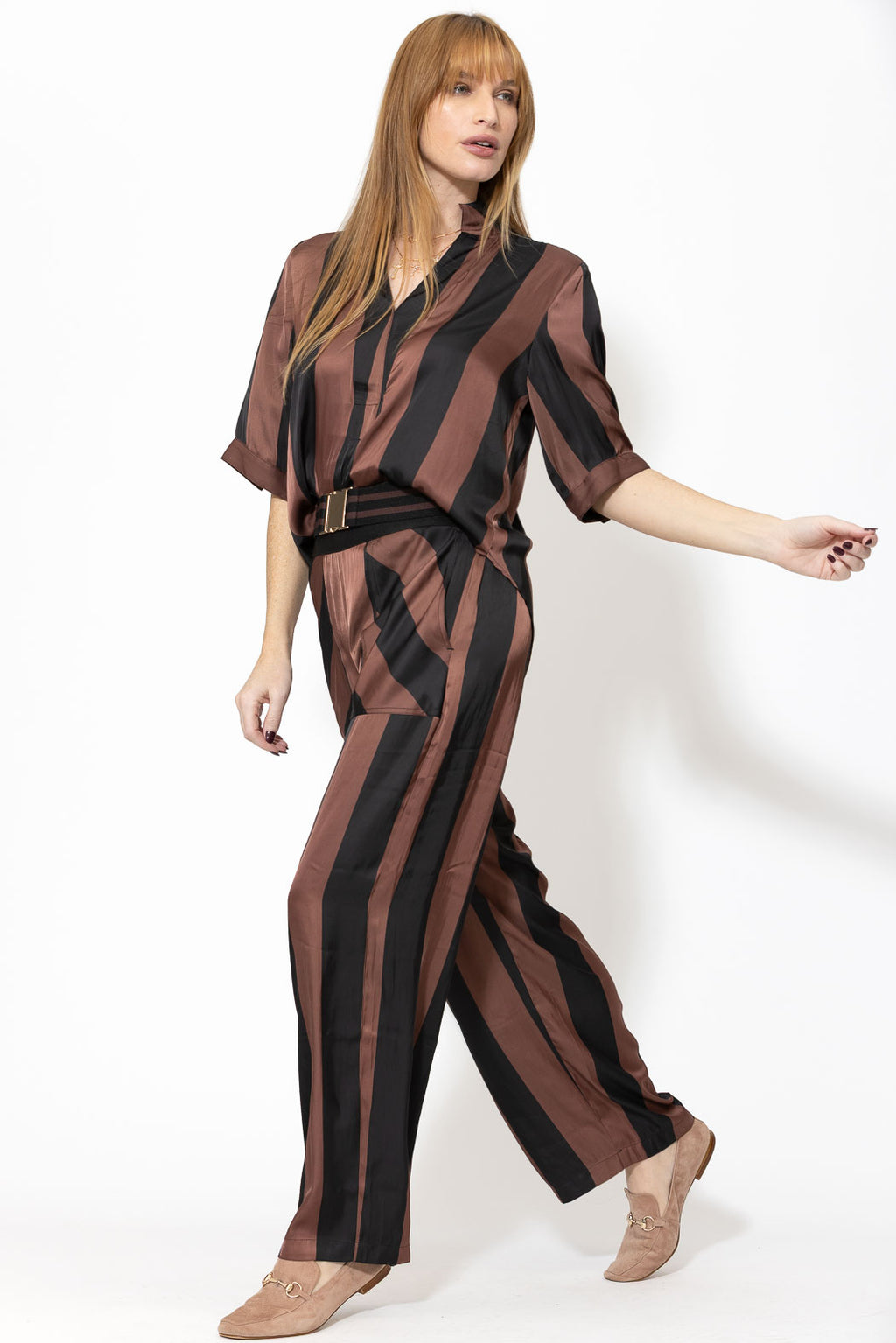 Chocolate Stripe Glow Blogger Shirt
