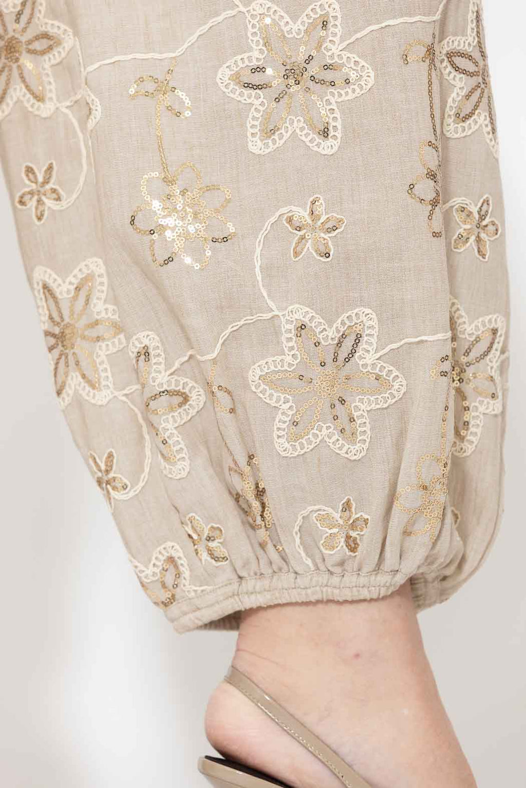 Sequin Embroidered Balloon Pant