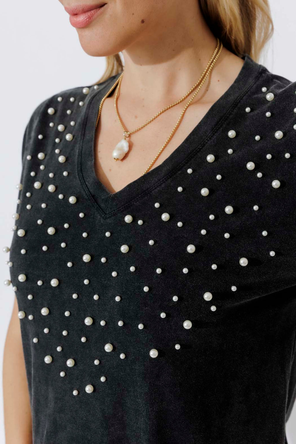 Charcoal Washed Cotton Pearl T-Shirt