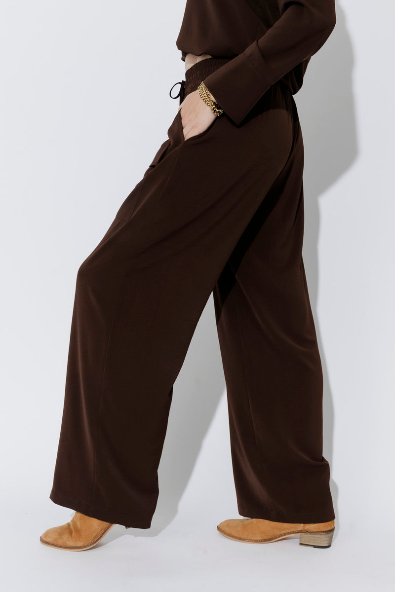 Chocolate Luxury Cargo Pant