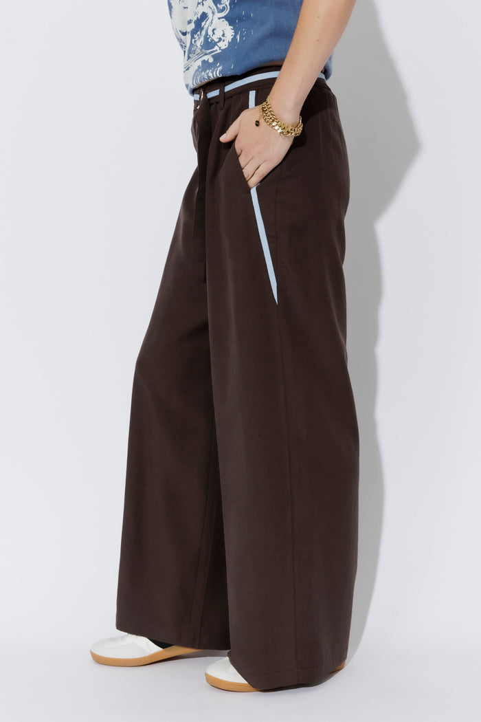Chocolate Lyocell/Linen Sport Pant