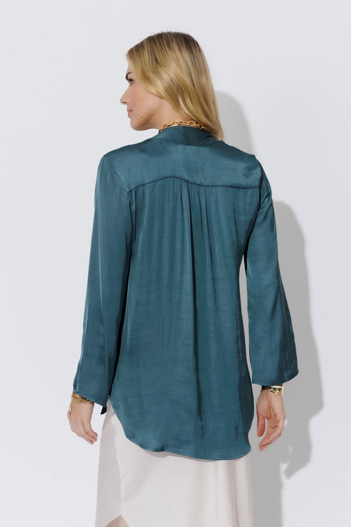 Teal Glow Tie Collar Blogger Shirt