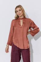 Terra Tie Collar Blogger Shirt