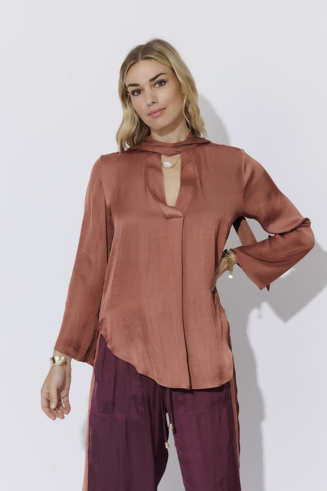 Terra Tie Collar Blogger Shirt