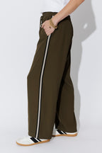 Khaki Euro Pintuck Sport Pant
