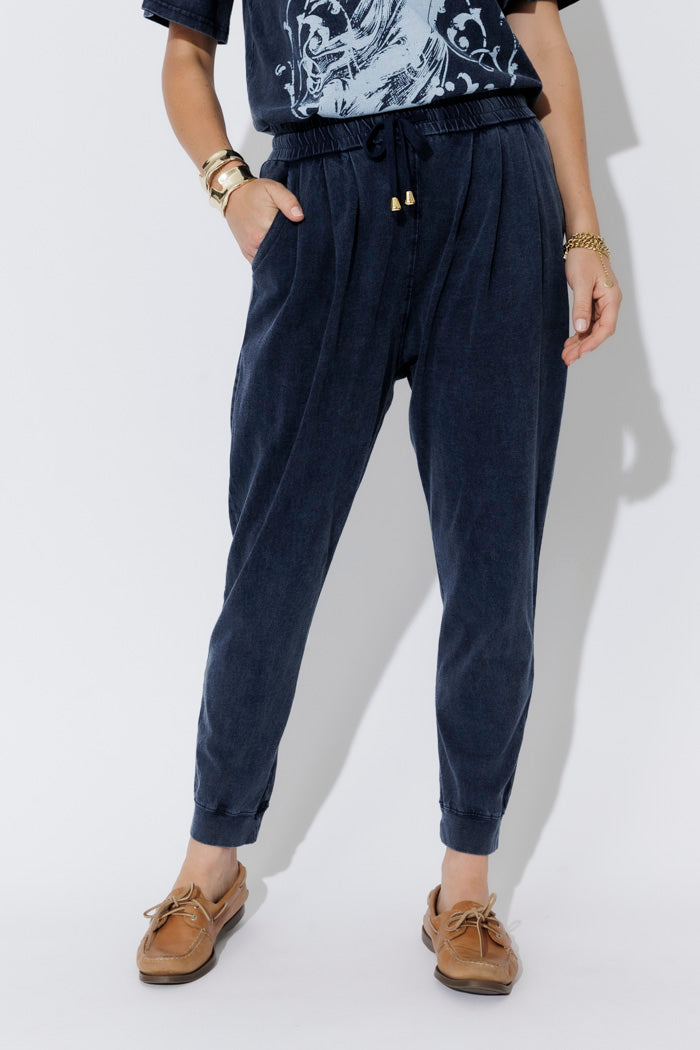 Navy Washed Cotton Slouch Pant