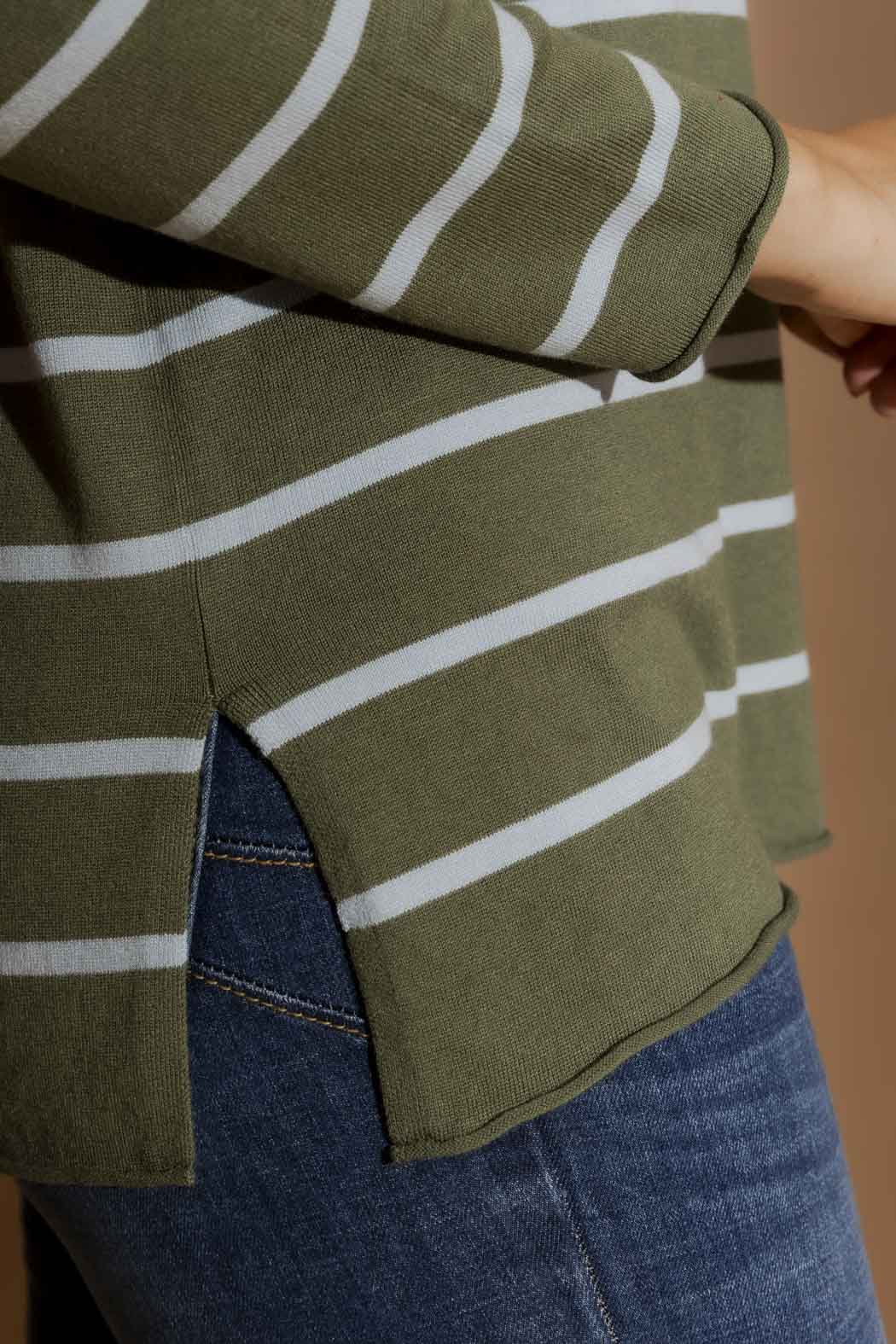 Khaki/Blue Fine Stripe Knit Khaki/Blue S