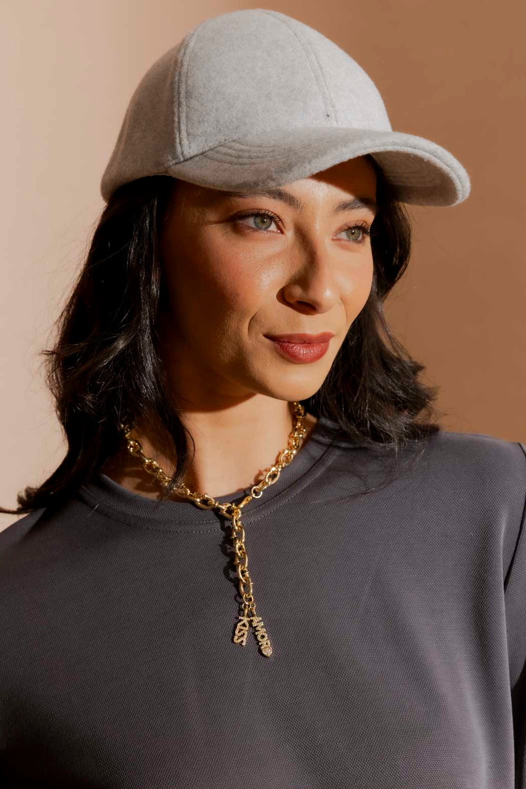 Gold Amore/Kiss Necklace