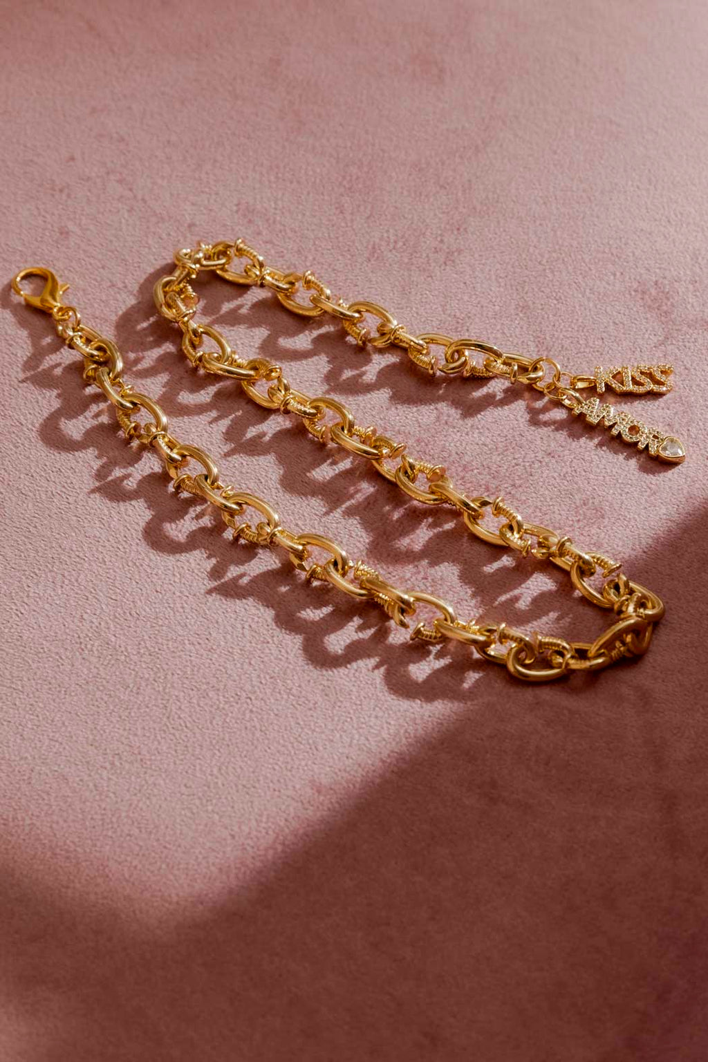 Gold Amore/Kiss Necklace