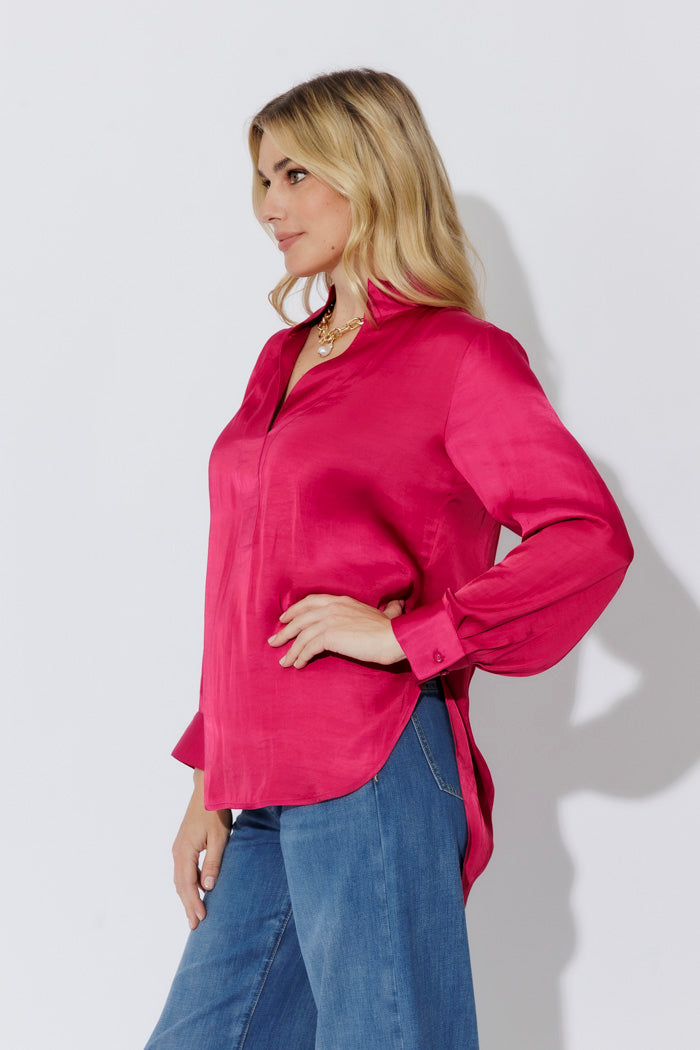 Lippy Glow Milan Blogger Shirt