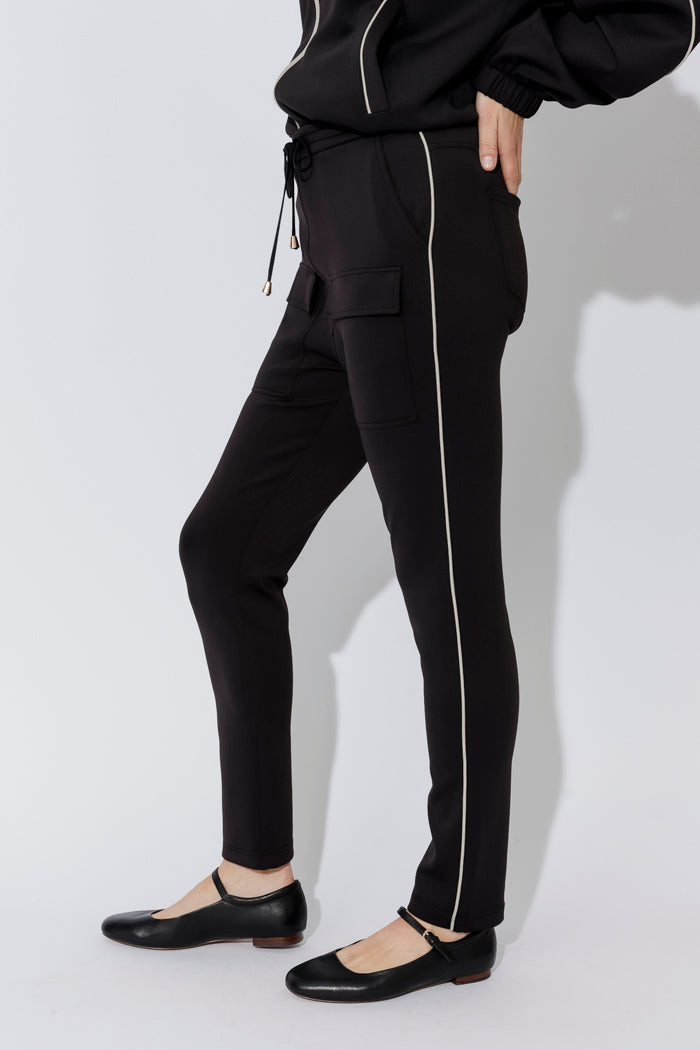 Black Scuba Piped Cargo Pant