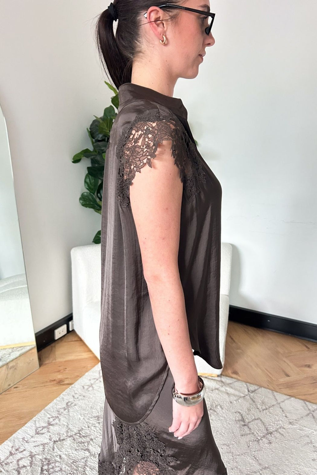 Earth Glow Madrid Blogger Shirt