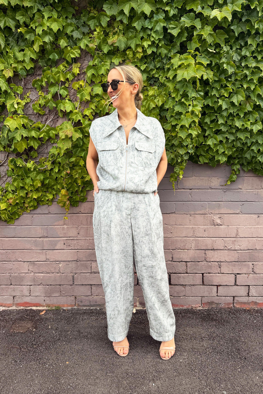 Marble Zip Cargo Vest