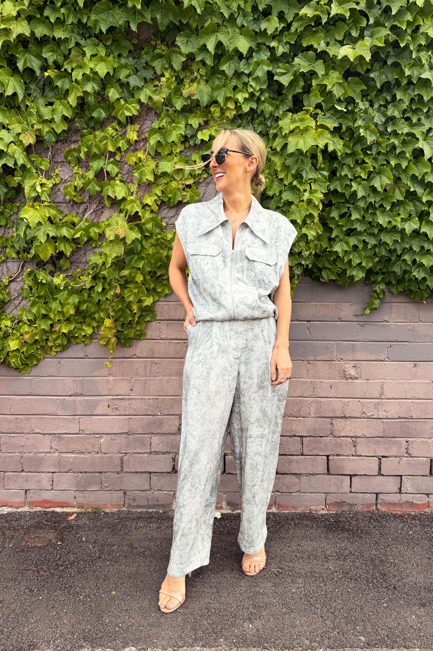 Marble Zip Cargo Vest