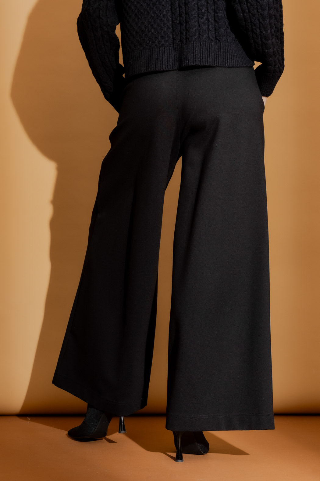 Black Ponte Baggy Pant