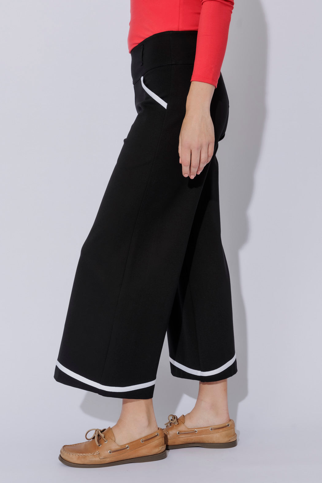 Black Ponte Coco Pant