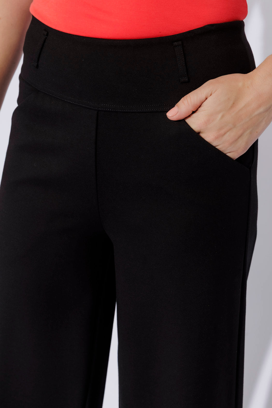 Black Ponte Long Jet Culotte