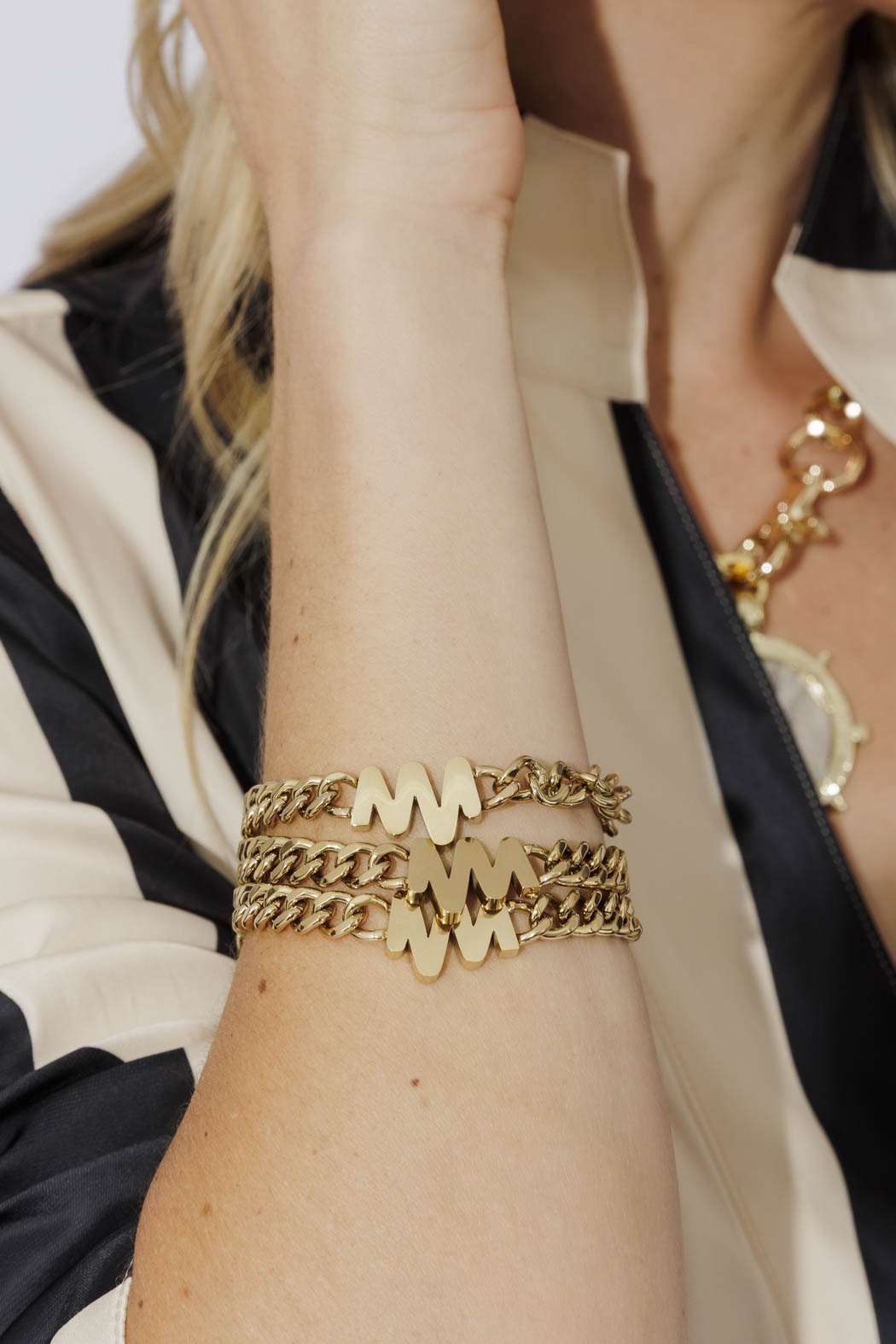 Free Gift - Gold M Bracelet