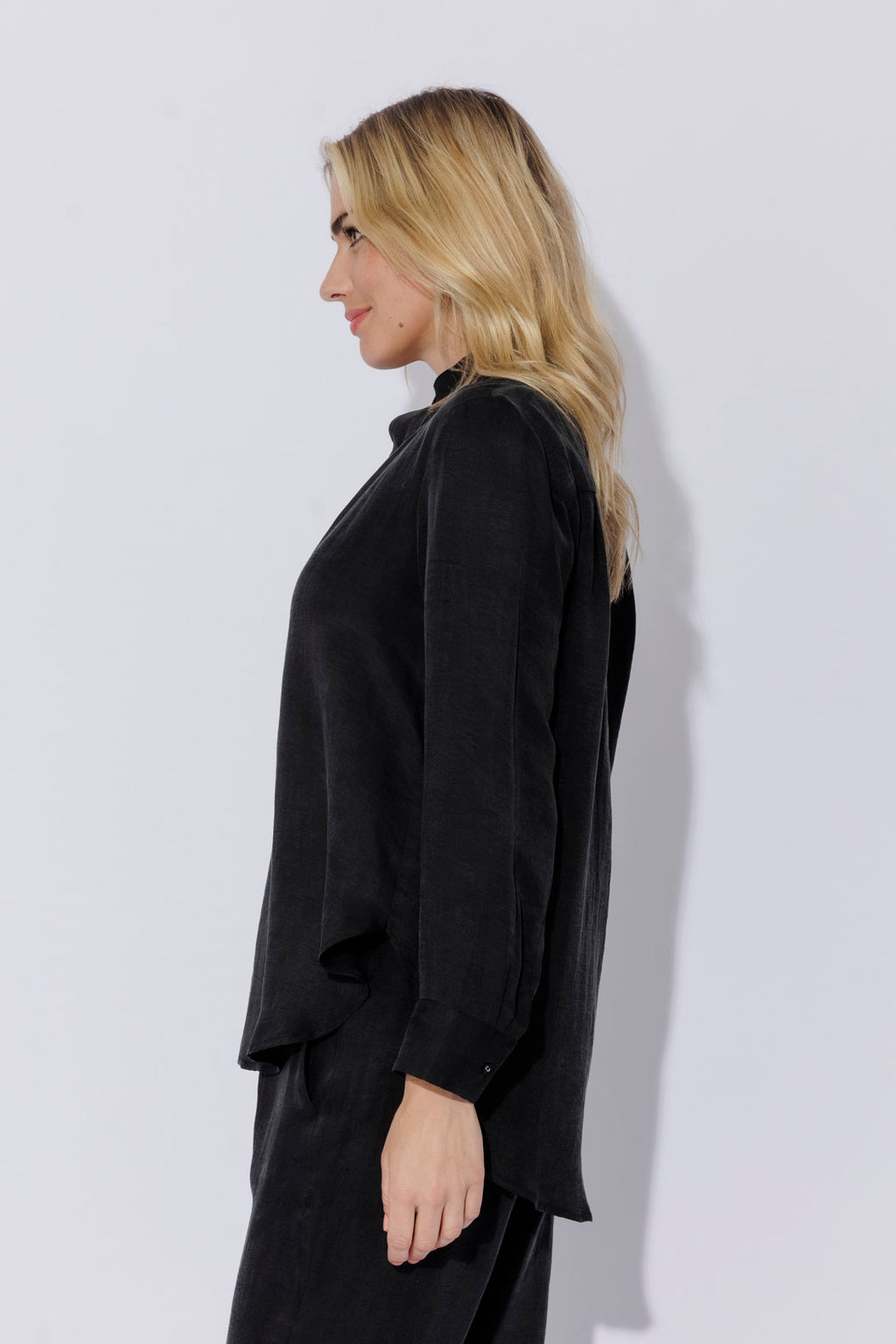 Black Cupro/Linen Milan Blogger Shirt