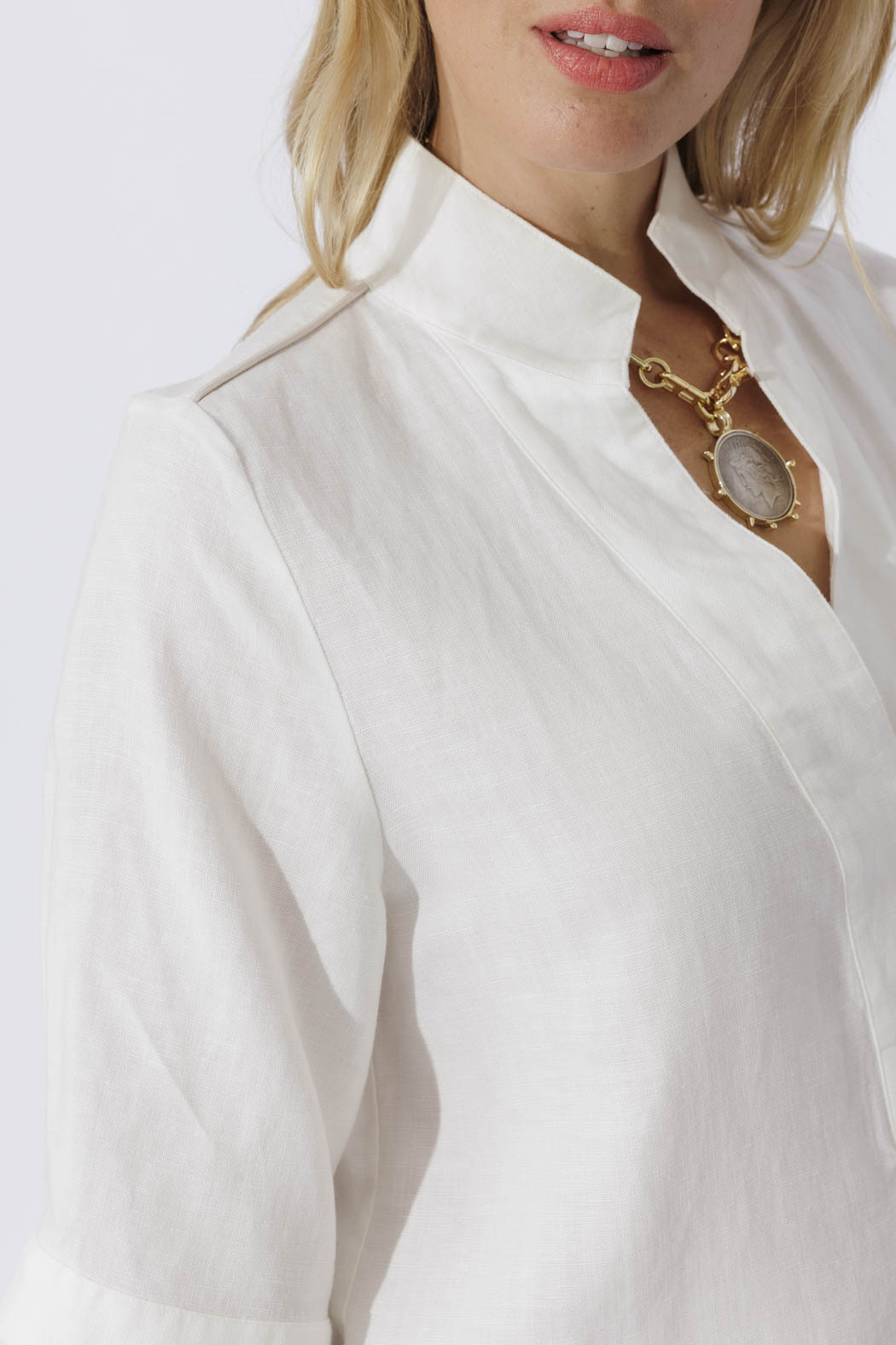 White Washed Linen Blogger Shirt