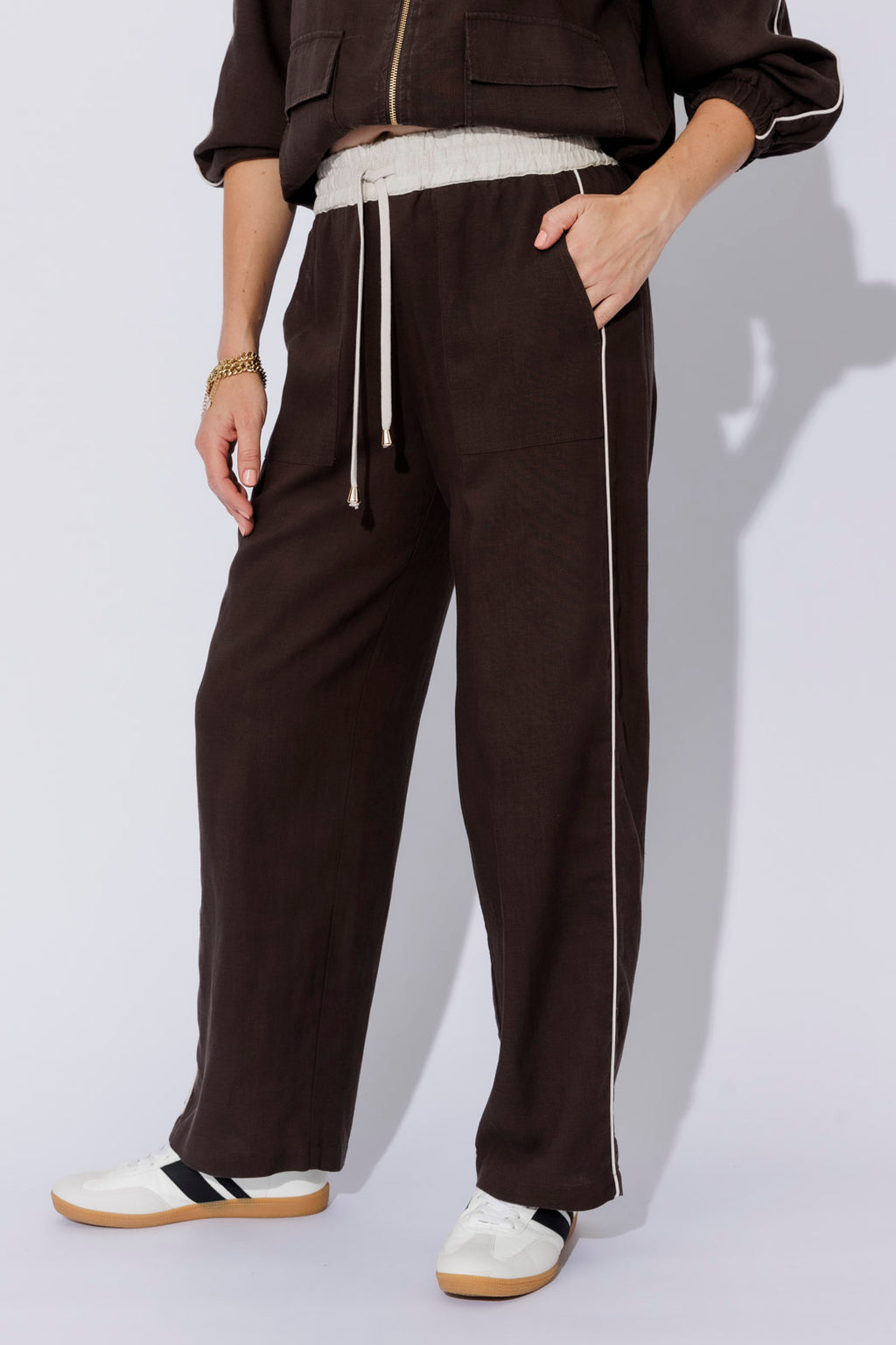 Chocolate Washed Linen Pocket Pant