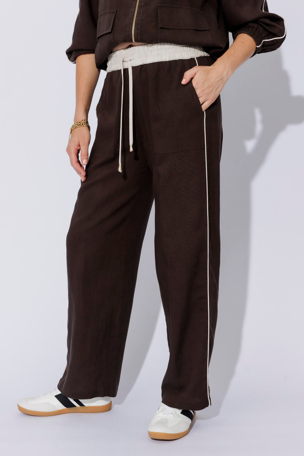 Chocolate Washed Linen Pocket Pant