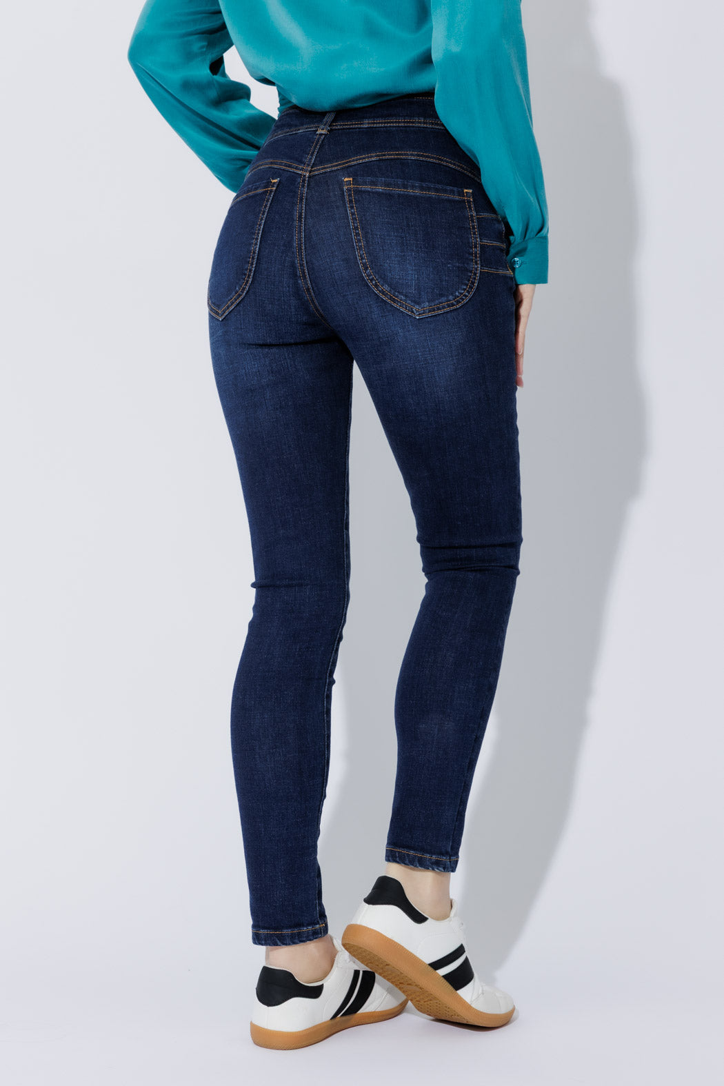 Dark Denim Miracle Jean Dark Denim