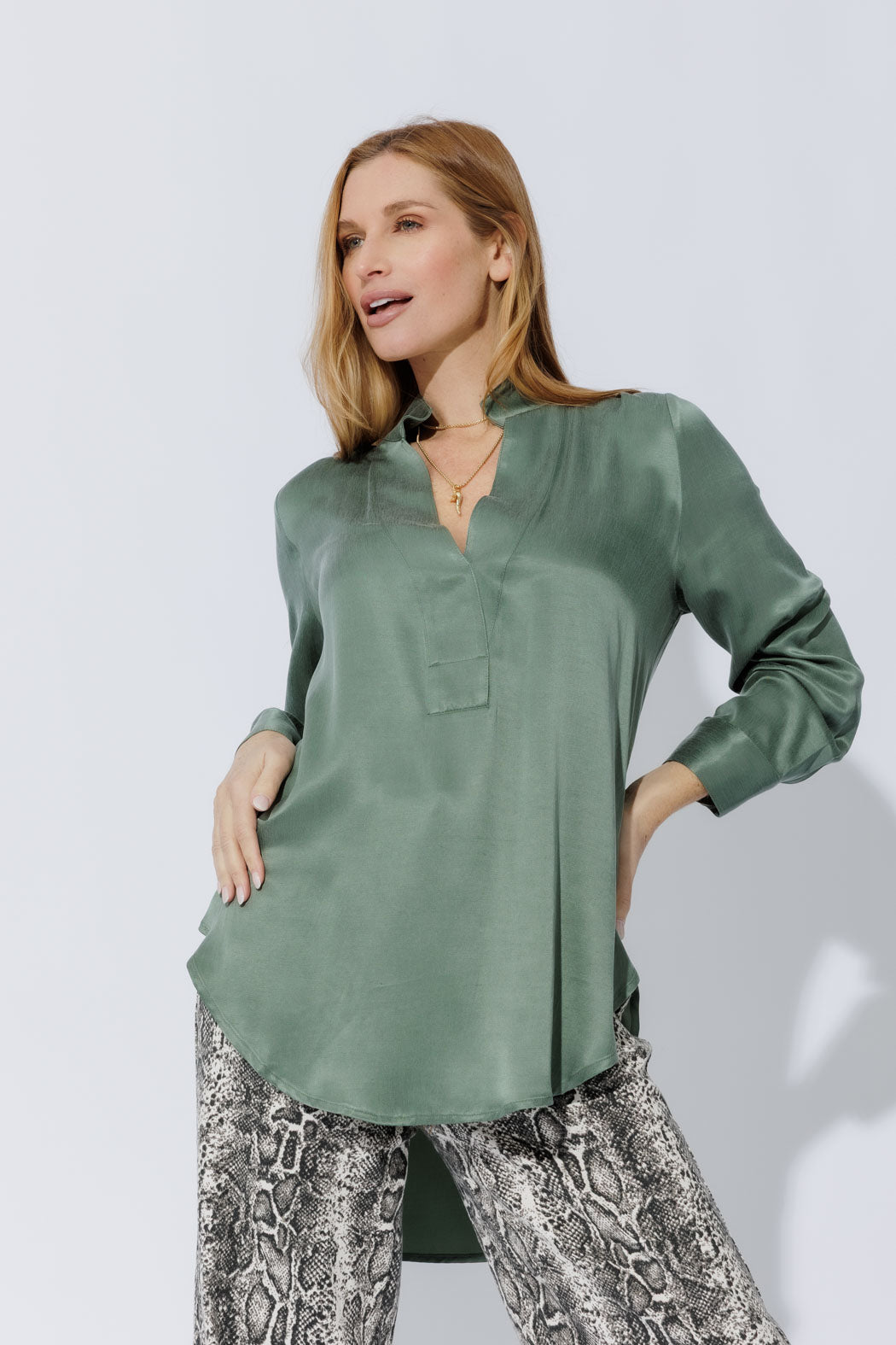 Sage Cupro Blogger Shirt