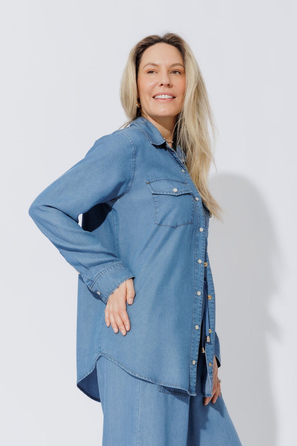 Mid Denim Tencel Vintage Shirt