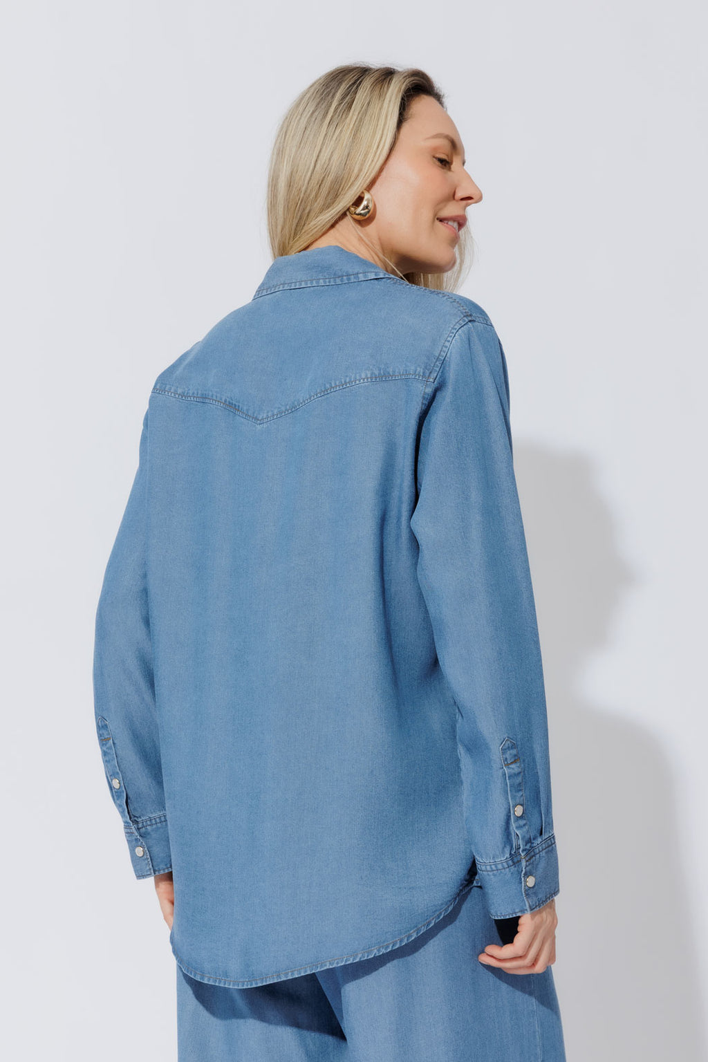 Mid Denim Tencel Vintage Shirt