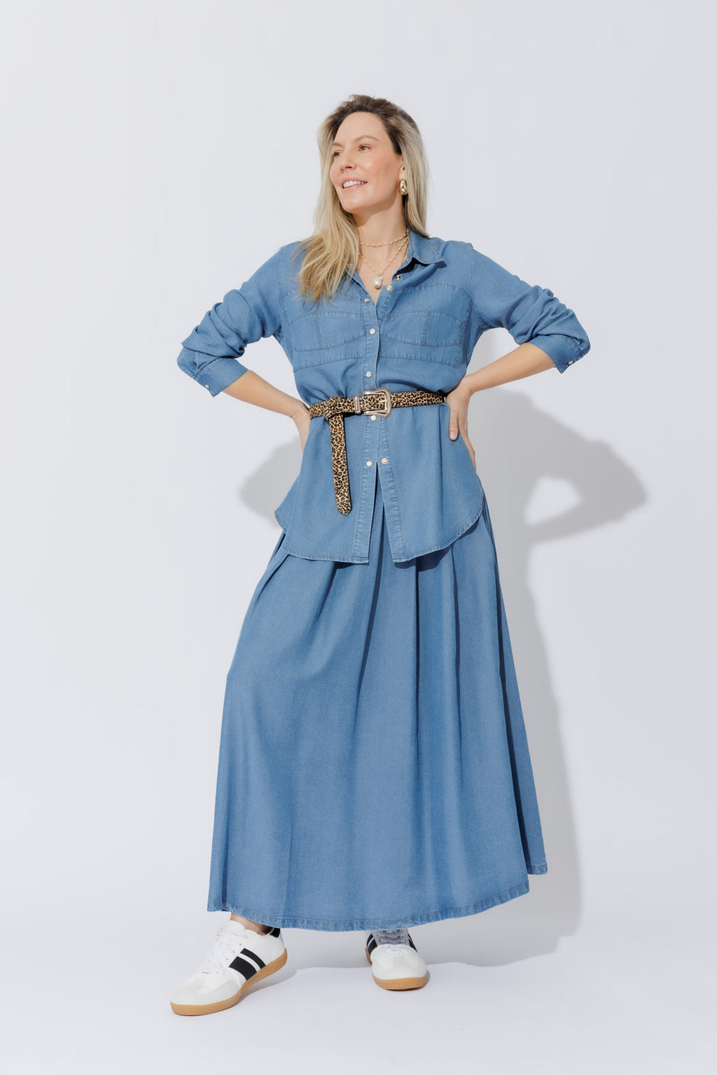Mid Denim Tencel Pleat Skirt