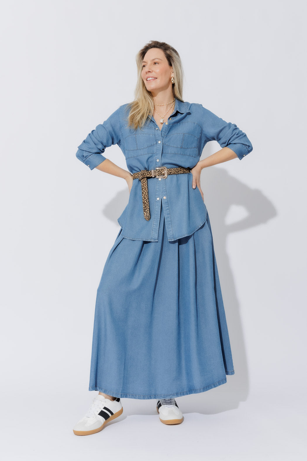 Mid Denim Tencel Pleat Skirt