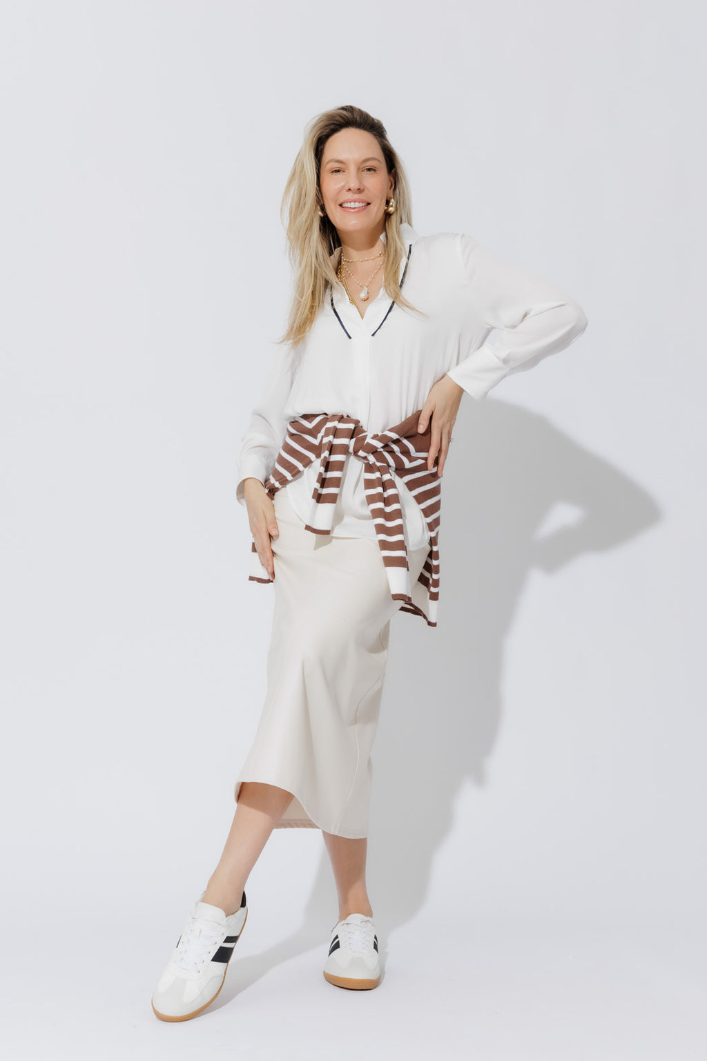 White Piped Collar Blogger Shirt