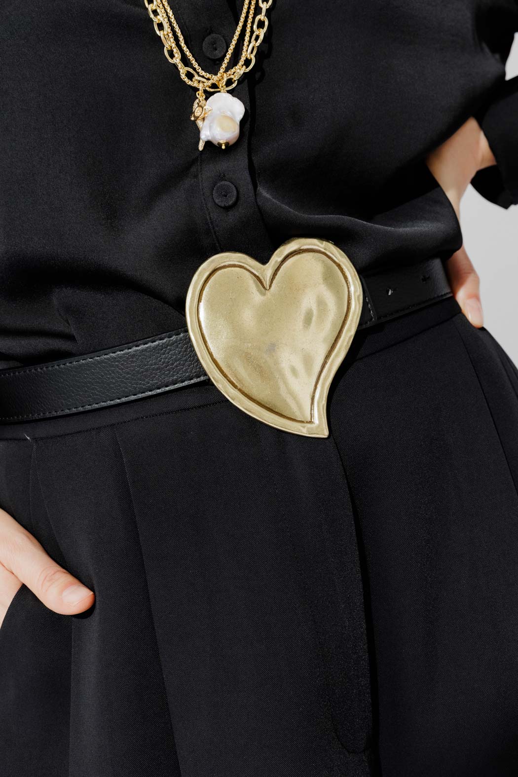 Black Heart Buckle Belt Black S/M