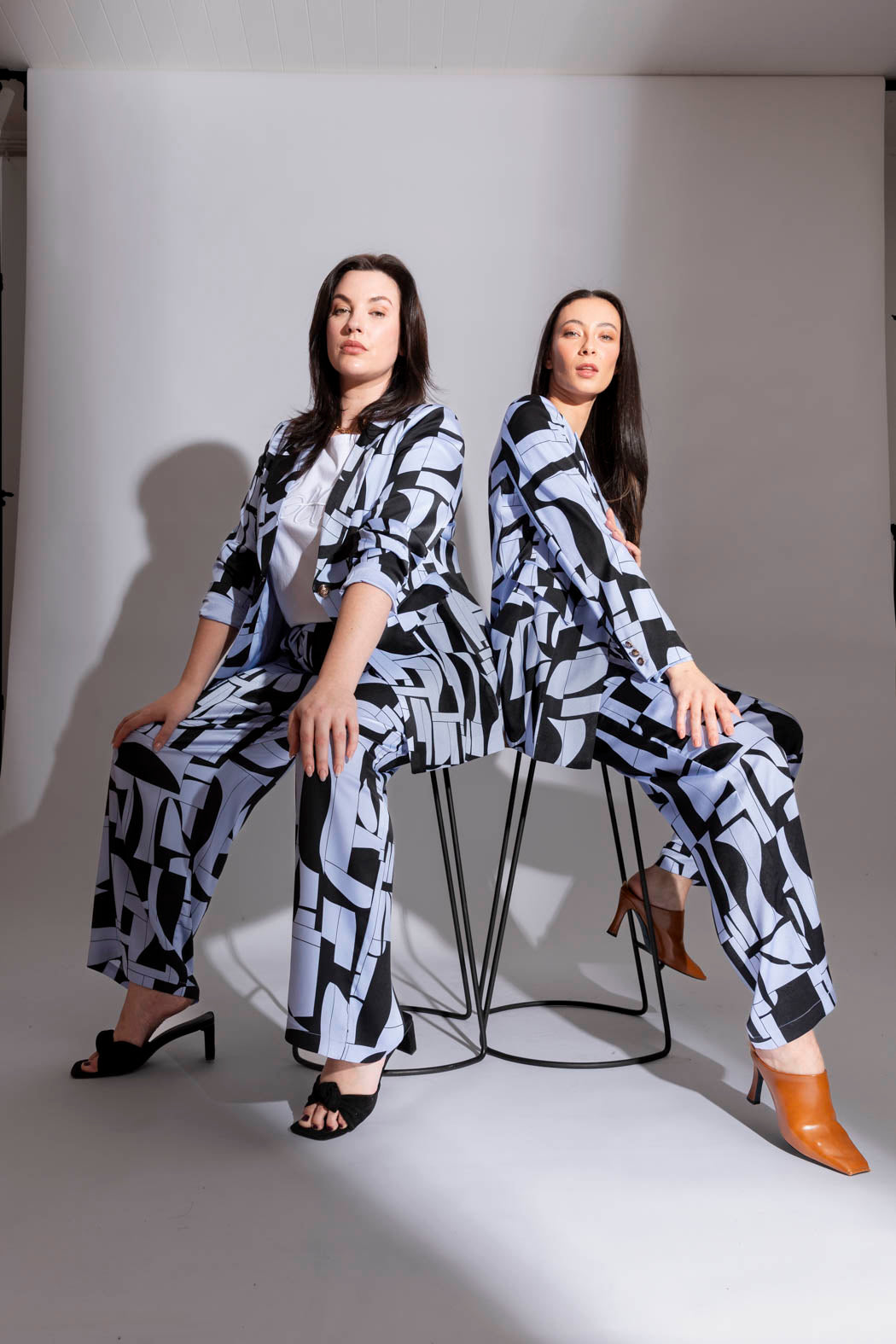 Black/lilac Paperbag Pants