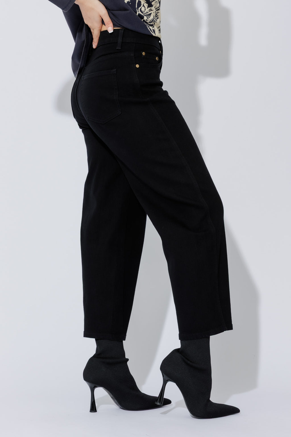 Black Denim Barrel Jean