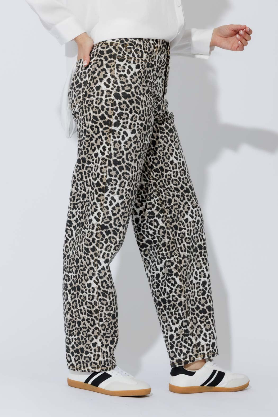 Animal Denim Barrel Jean