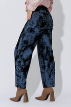 Navy Barrel Jean