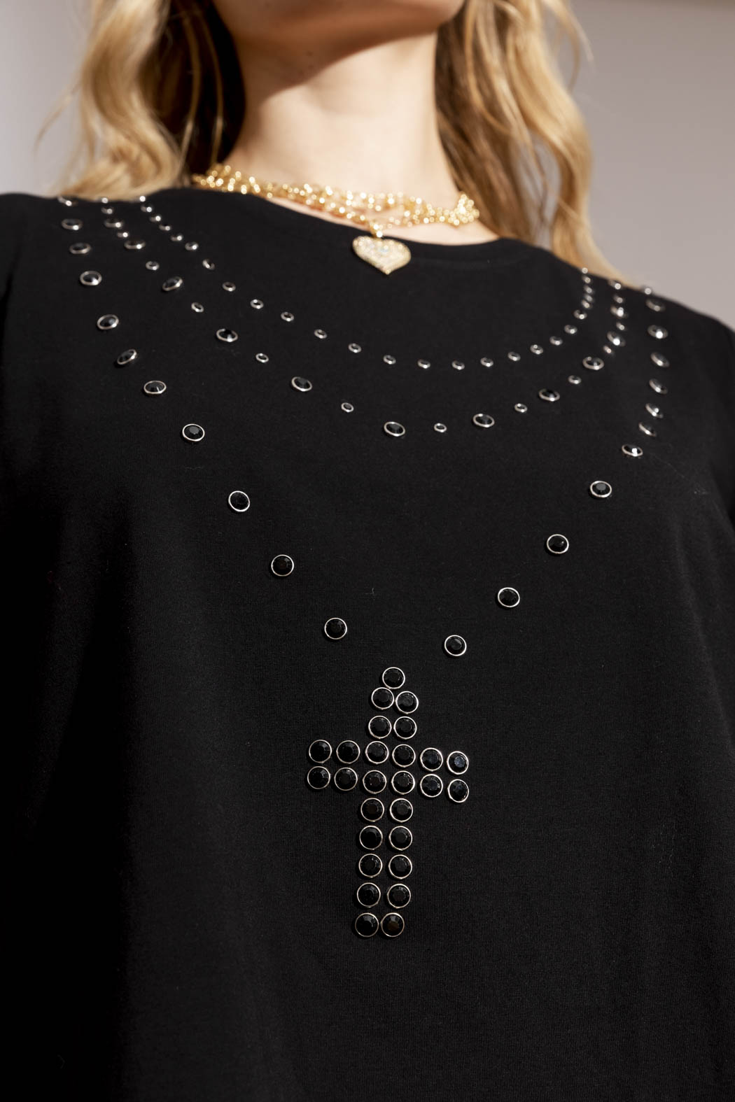 Crystal Cross T-shirt Black
