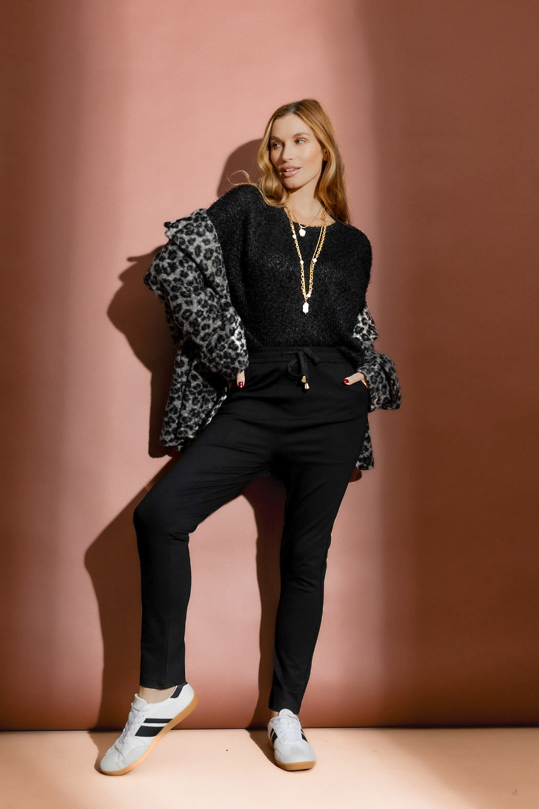 Black Ponte Jogger Pant