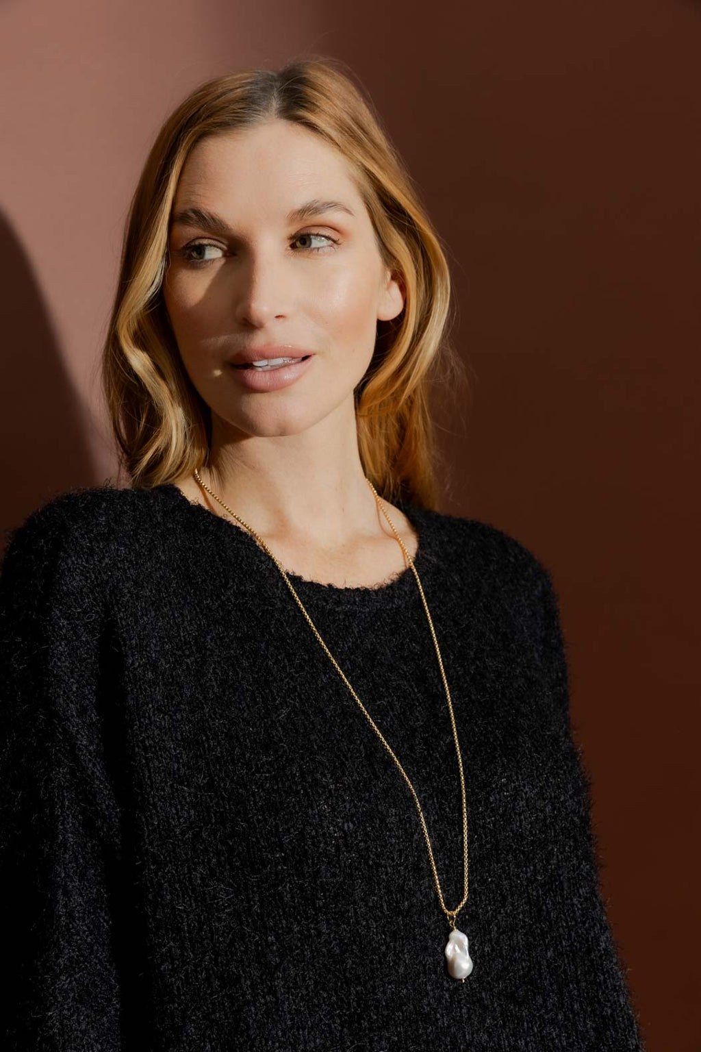 Gold Long Pearl Baroque Necklace Gold