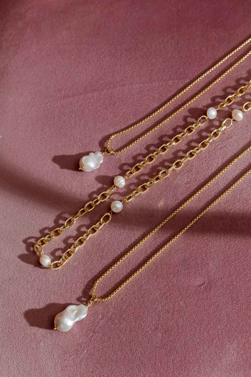 Gold Short Baroque Pearl Necklace