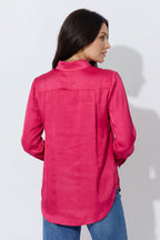 Lippy Glow Milan Blogger Shirt