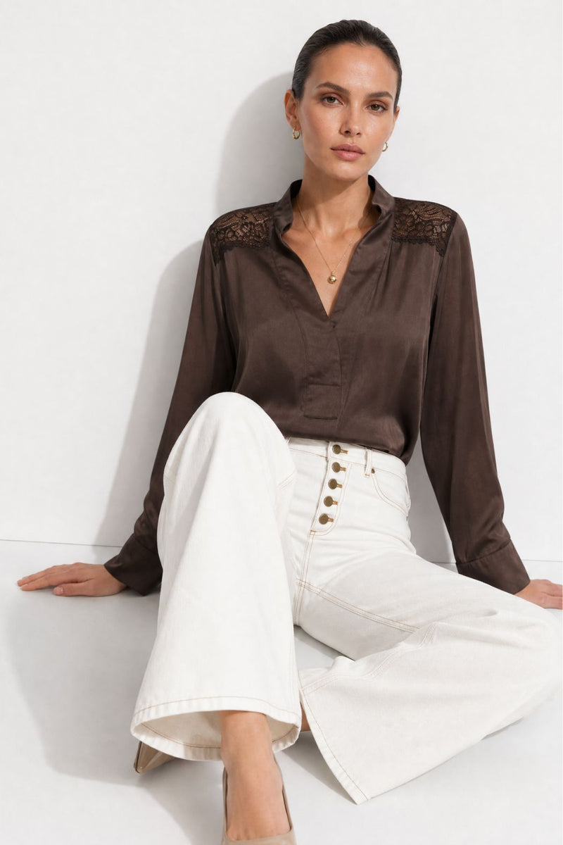 Earth Glow Lace Blogger Shirt